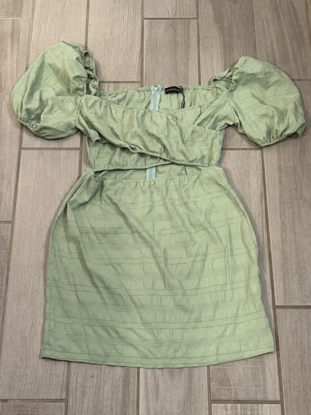 PrettyLittleThing Pastel Green Puff Sleeve Crop Top & Skirt Set